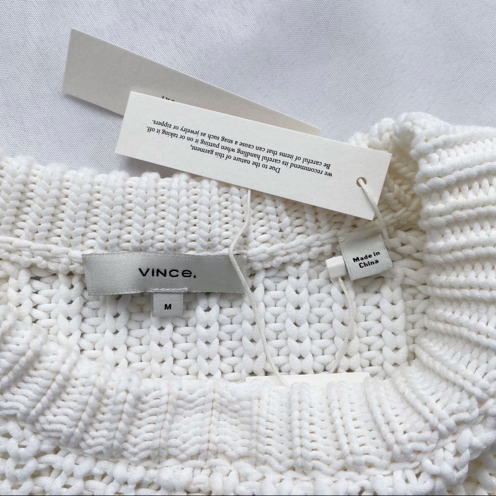 ❤️SOLD NWT Vince White Chunky Knit Slit Hem Crew Neck Cotton Blend Sweater M - Picture 4 of 8